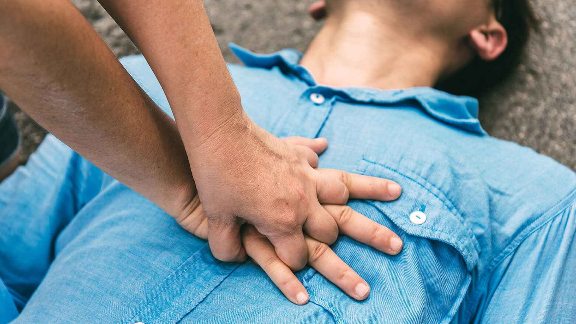 CPR (কার্ডিওপালমোনারি রিসাসিটেশন)